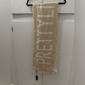 Pretty little things/Beige script/scarf one size